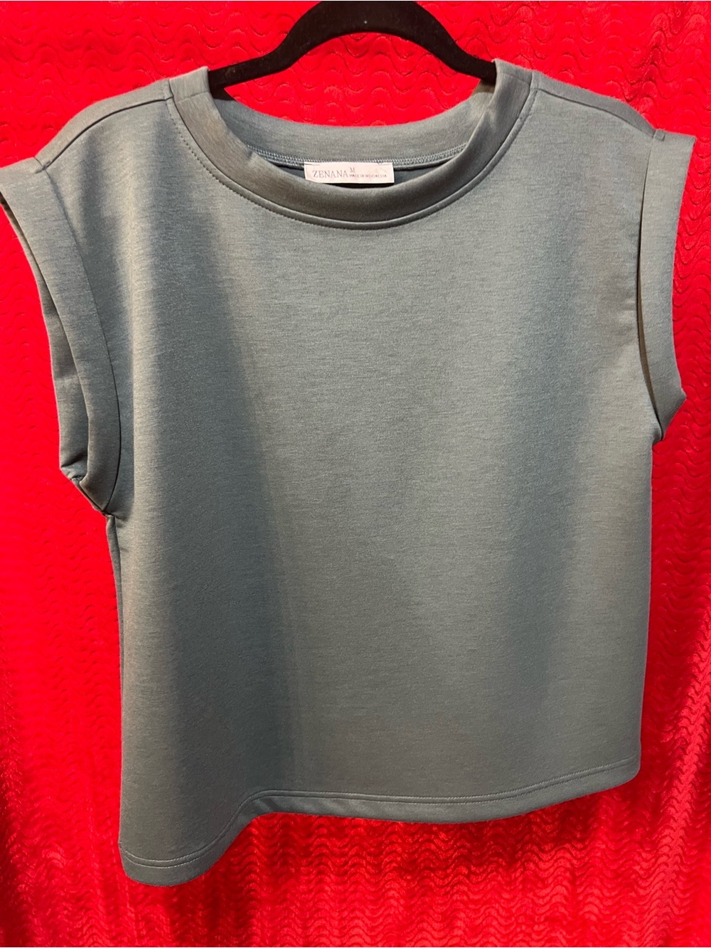 Zenana Slate Green Capped Sleeve Crewneck Top ,Scuba Material ,NWOT Medium